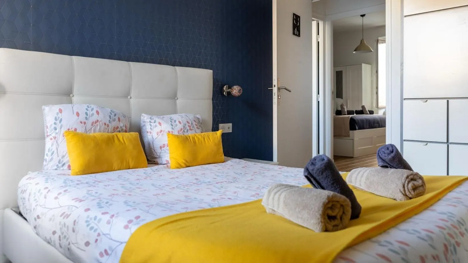 Suite&Lake - Proche du Lac d'Annecy 0*, Annecy France